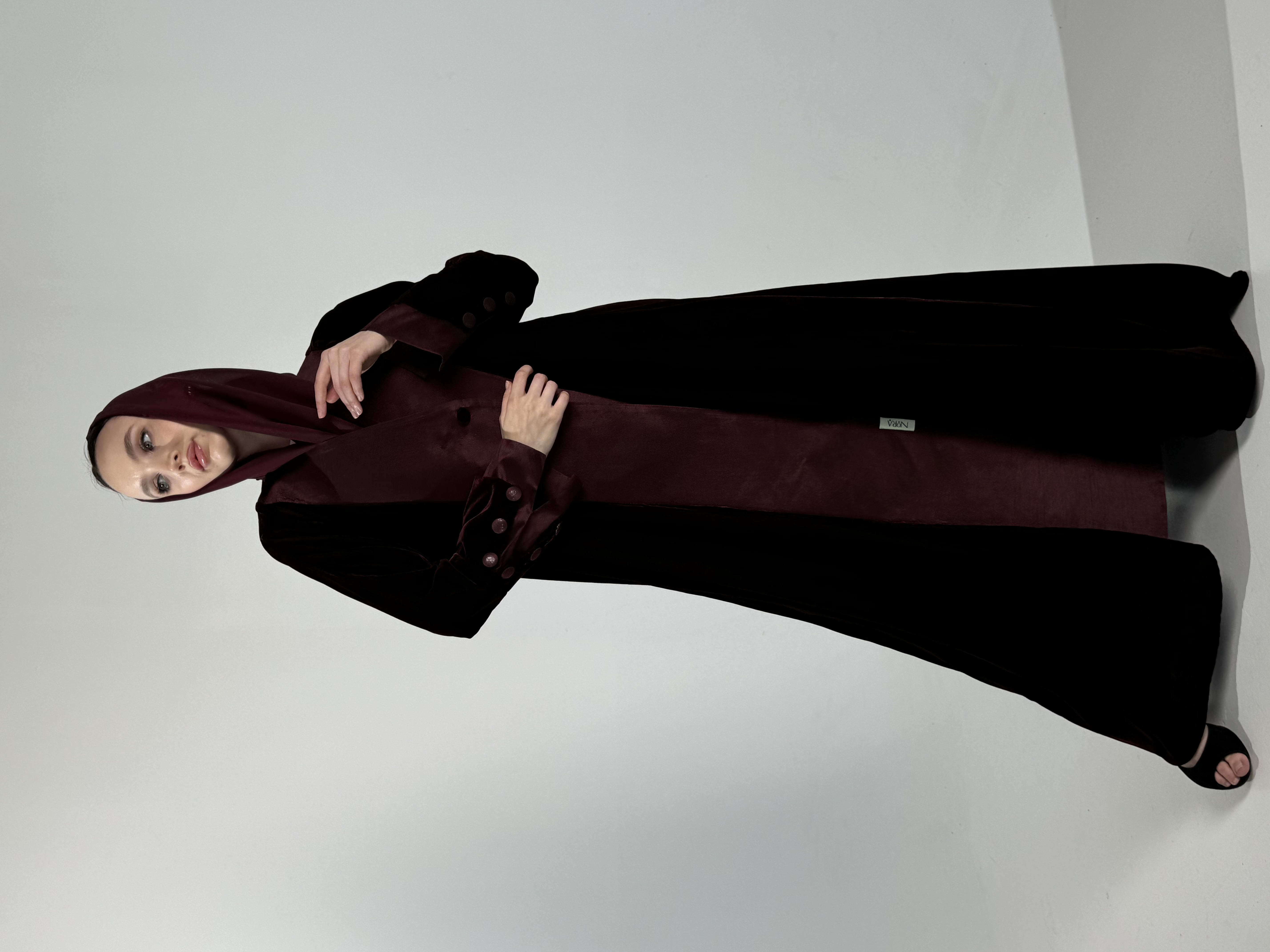 ‏The morron moon | القمر العنابي