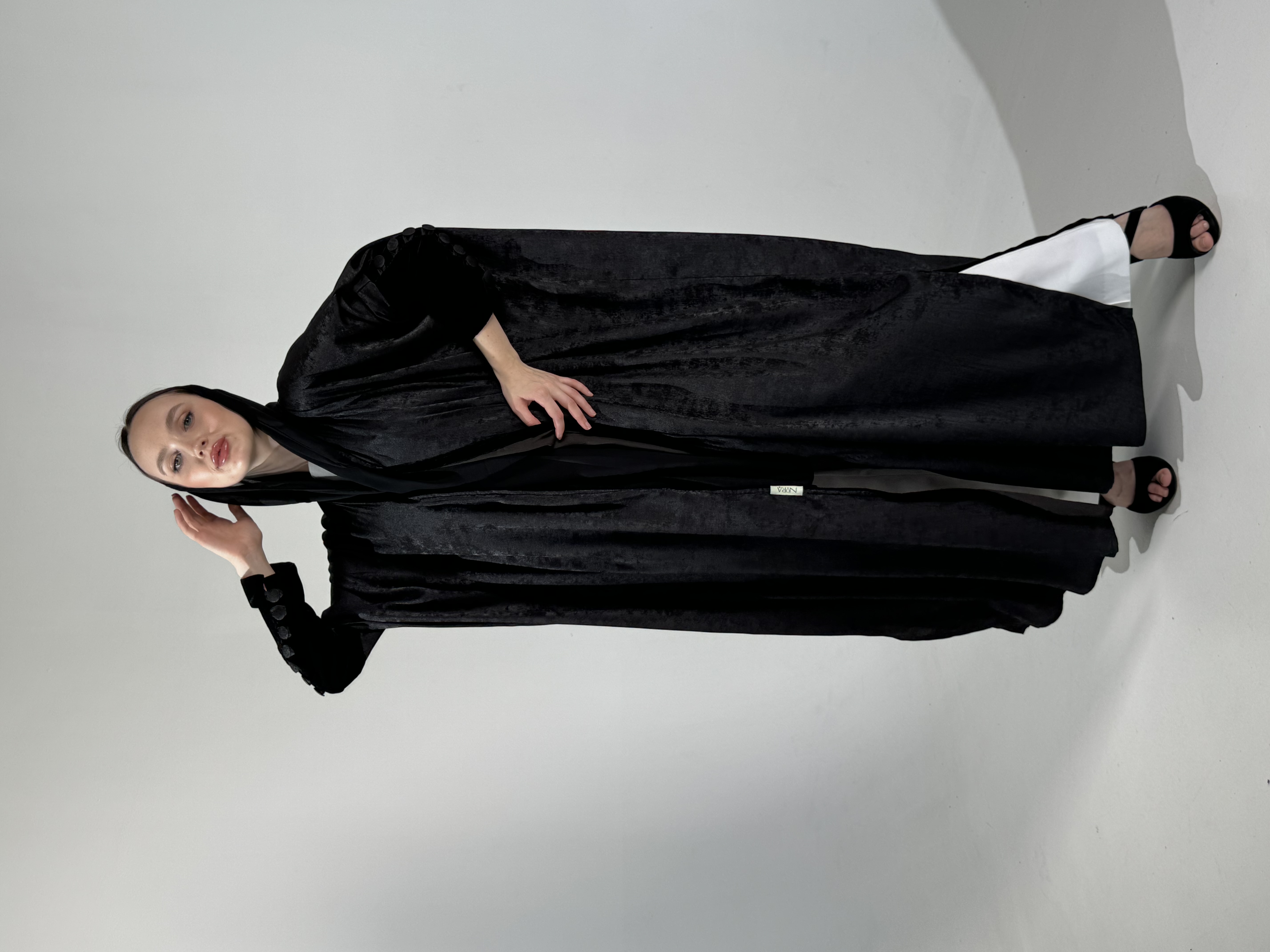 ‏Black velvet | مِسود مخملي