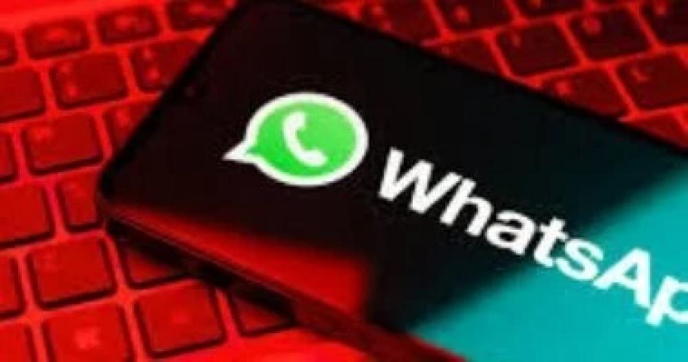 طريقة أسهل وأسرع لإرسال الملصقات داخل المحادثات