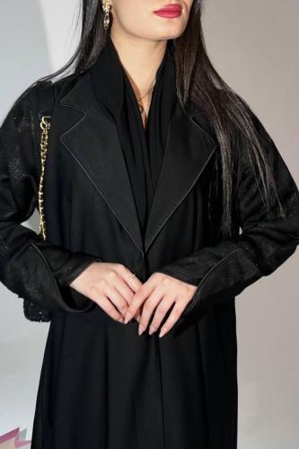 كريب كلوش بليزر وكريب بنقشه من الخلف