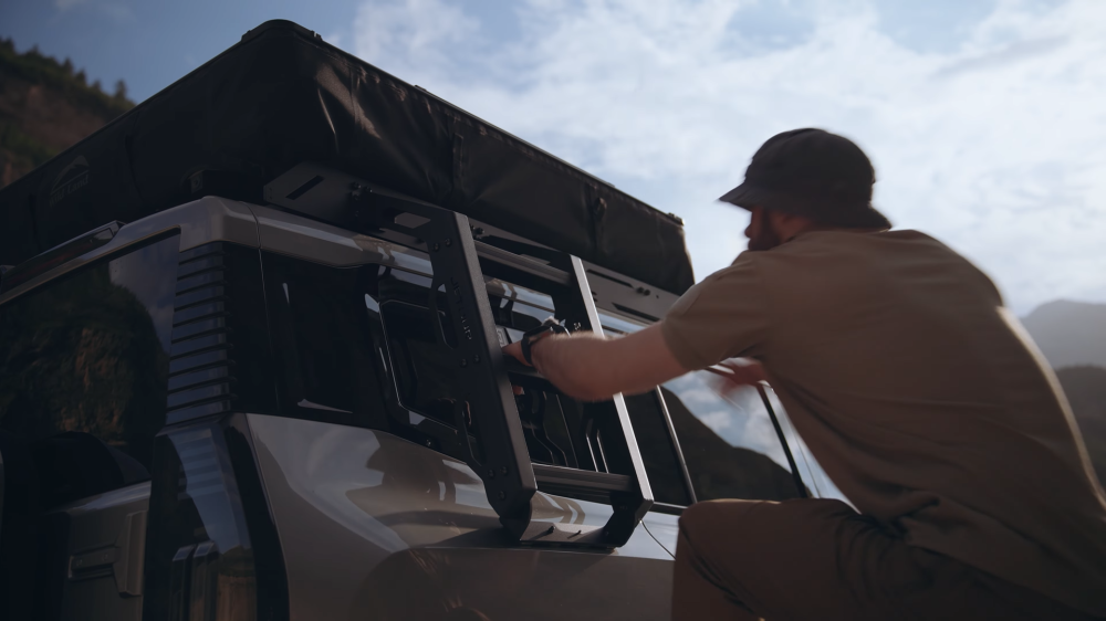 سلم جانبي جيتور T2 اكسسوارات خارجية