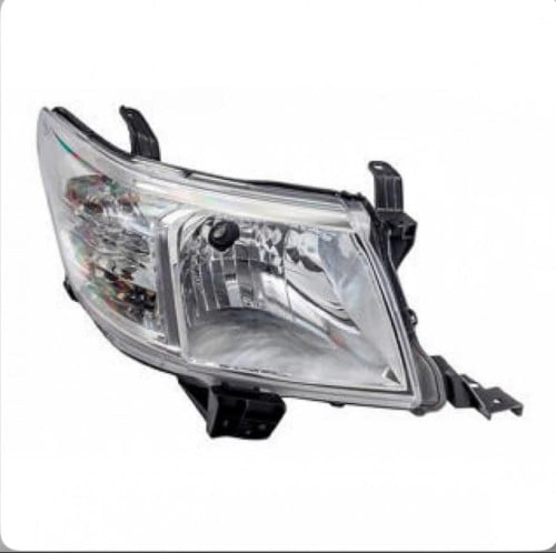 شمعات هايلوكس من2012 الي 2015 ديبو طقم