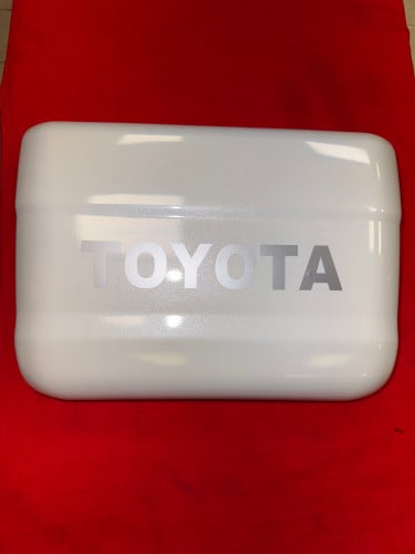 غطاء ونش ابيض لؤلؤي درجه اولي لاندكروزر من 2007 وتحت