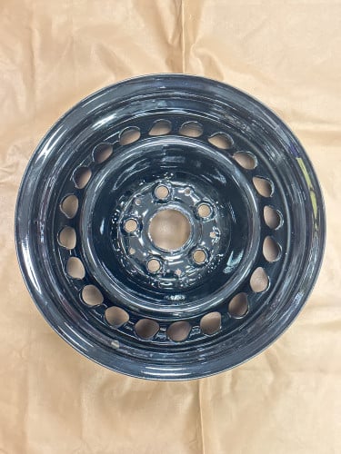 جنوط دمعه مايله عادي اسود هايلوكس من 2005 وتحت طقم