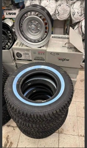 عرض جنوط دمعه فضي مبرز 1.5 للهايلوكس يركب من 2006 الى 2016 + كفرات مقطعات تاريخ 2024مقاس 75/ 215/ R15