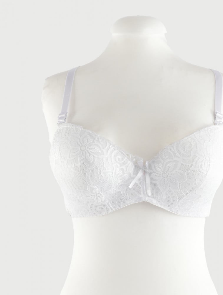 Women's double padded bra decorated with lace - الهرم بلازا Alharam Plaza