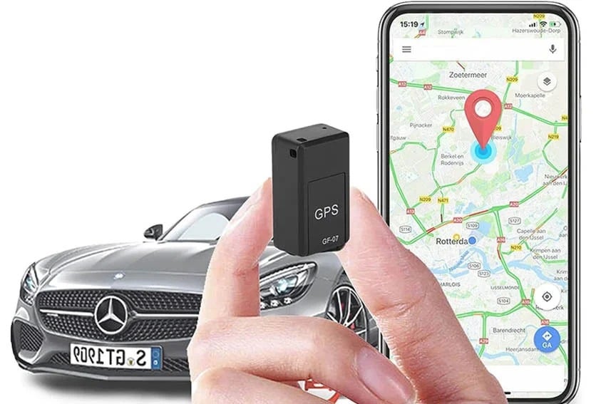 أجهزة تتبع السيارات (GPS)