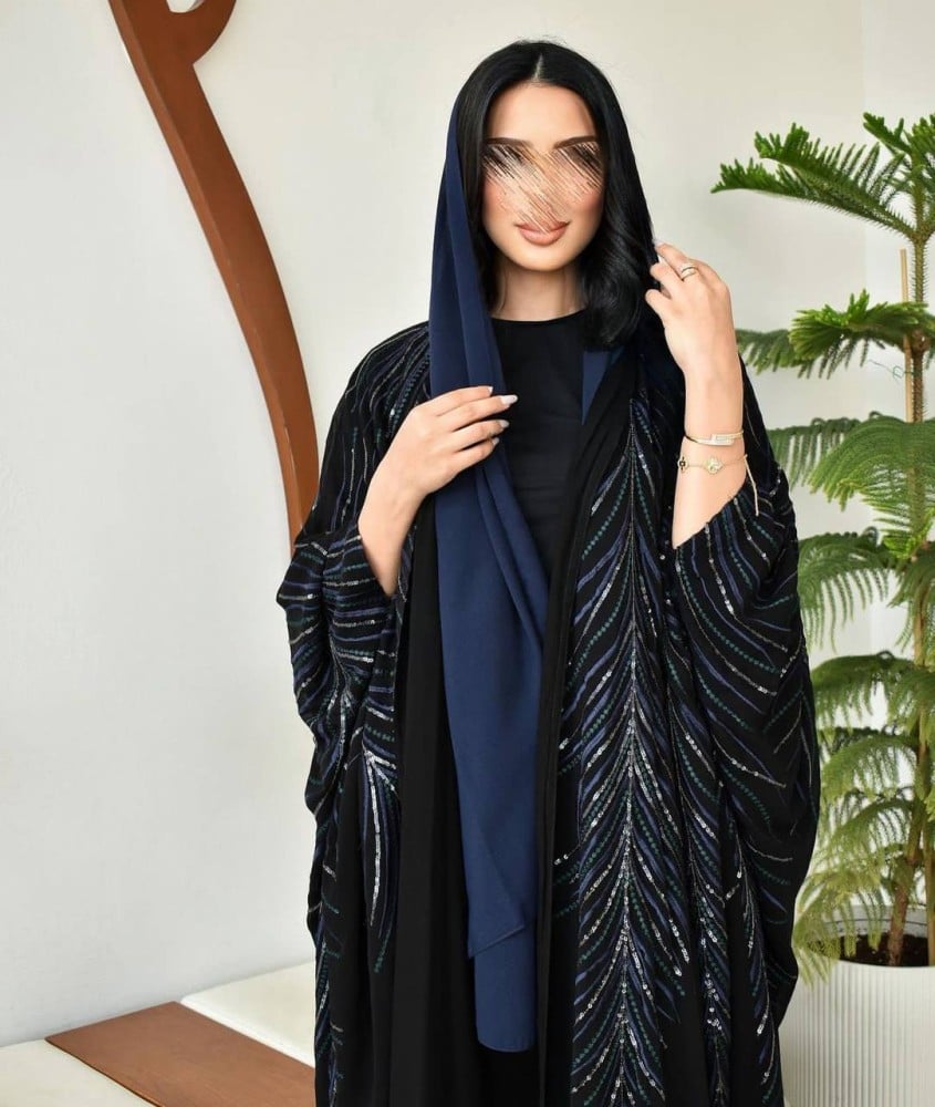 الملكة 1 - متجر الخياله للعبايات