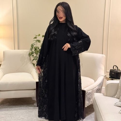 عبايات كلوش
