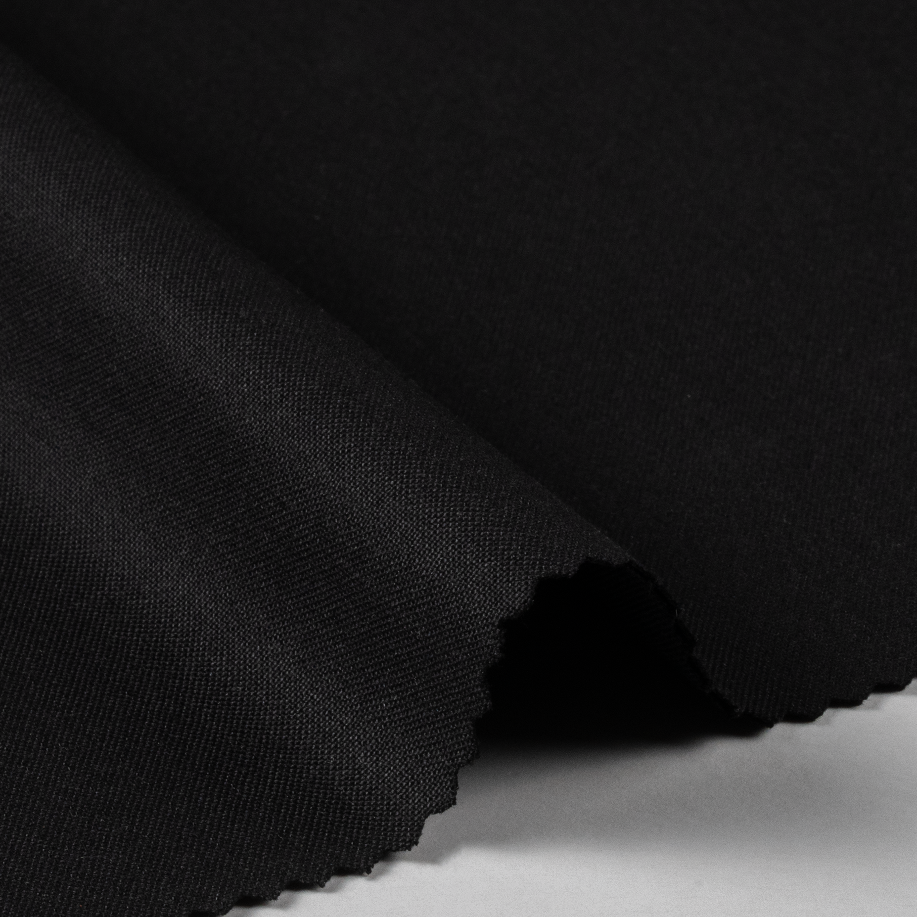 رزام | اسود ملكي N122