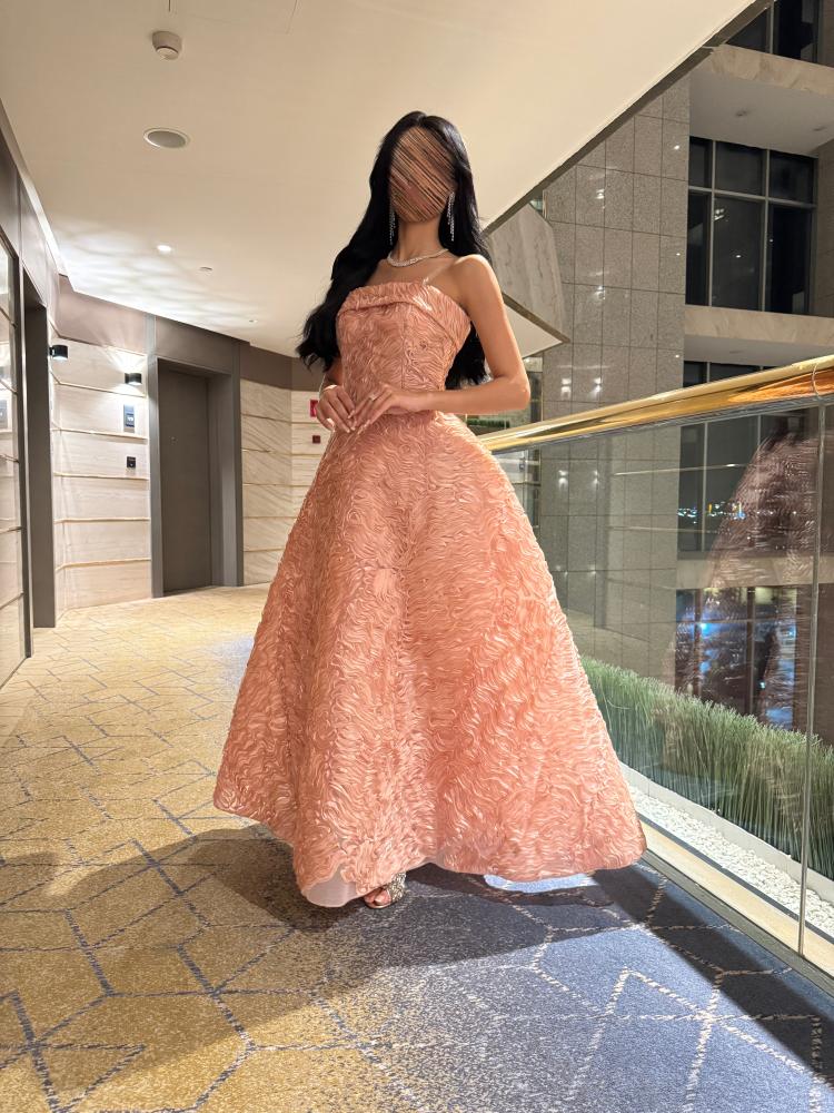 فستان Gown