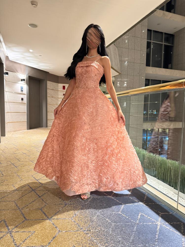 فستان Gown