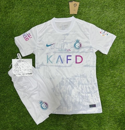 طقم النصر الابيض مع شورت 2024