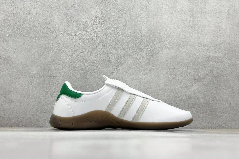 حذاء أديداس برايانا 203925