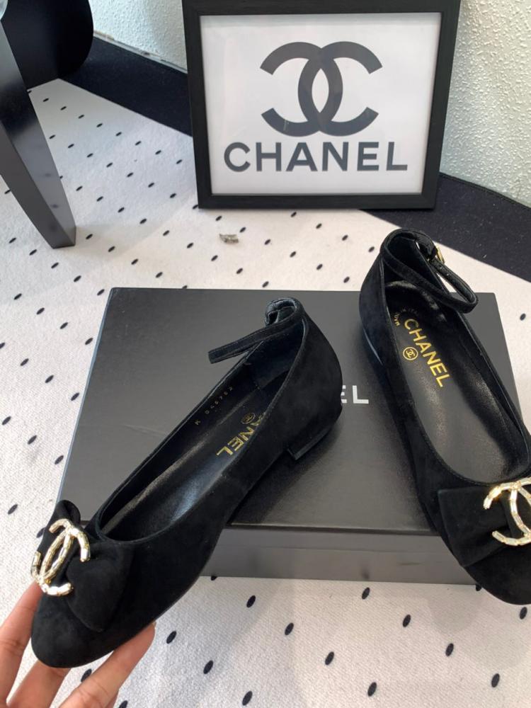 حذاء هيرمس ٢٠٢٥  برايانا 234078