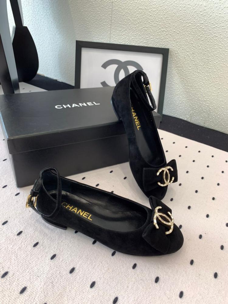 حذاء هيرمس ٢٠٢٥  برايانا 234078