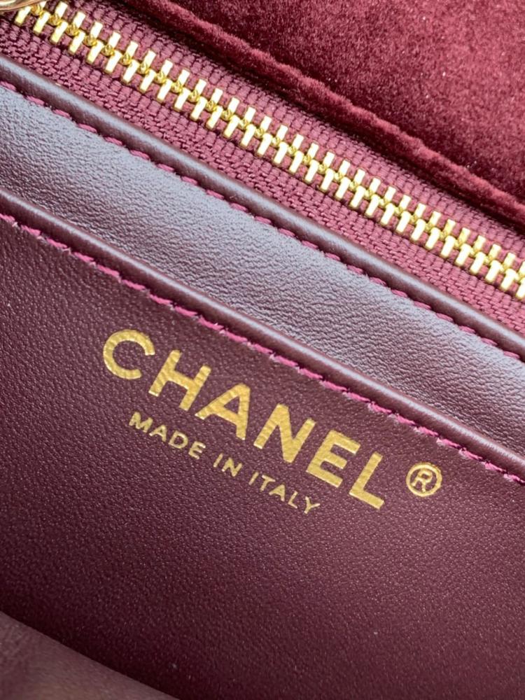 شنط شانيل ٢٠٢٥  برايانا  230879