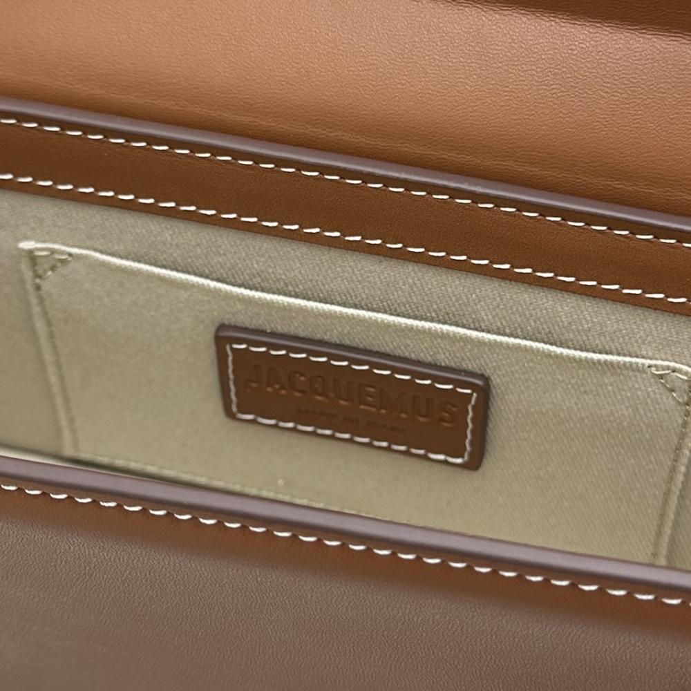 شنط جاكيموس برايانا 104441