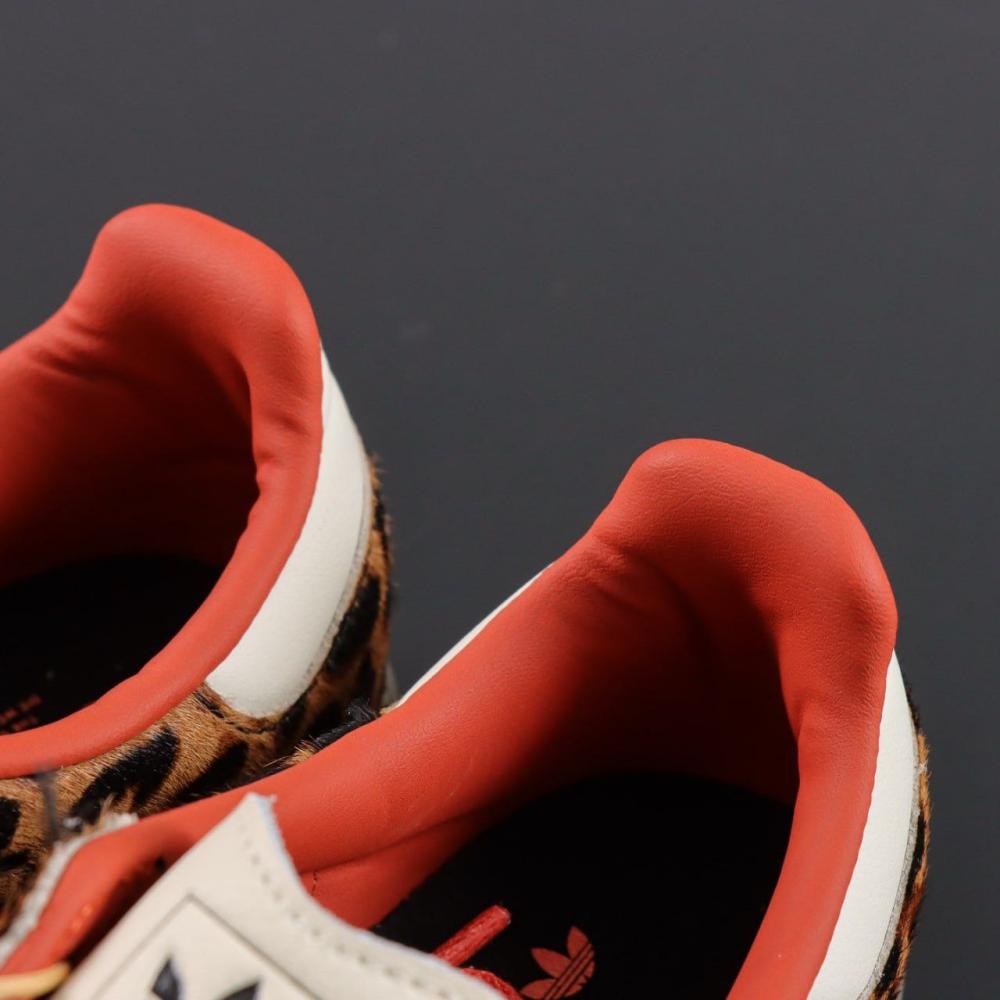 حذاء أديداس برايانا 171351