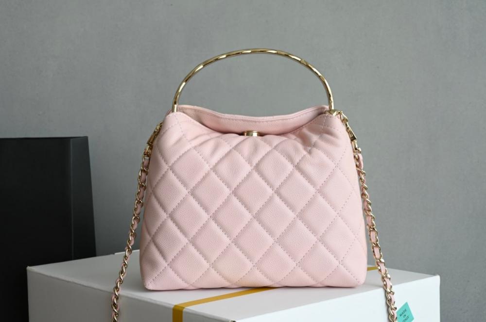 شنط شانيل ٢٠٢٥  برايانا 185571