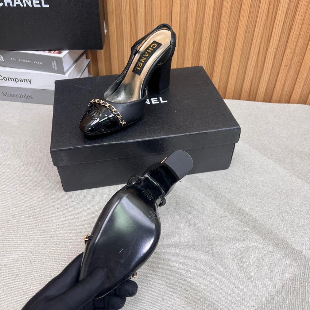 حذاء شانيل ٢٠٢٥  برايانا 183771