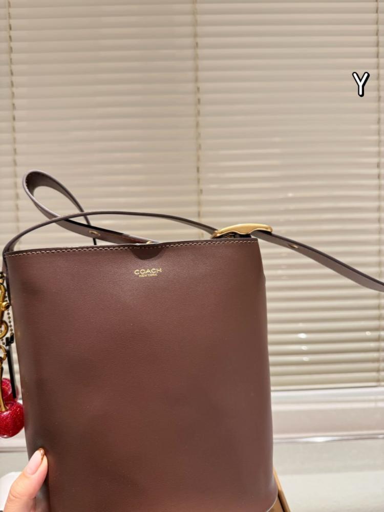 شنط كوتش برايانا 230095