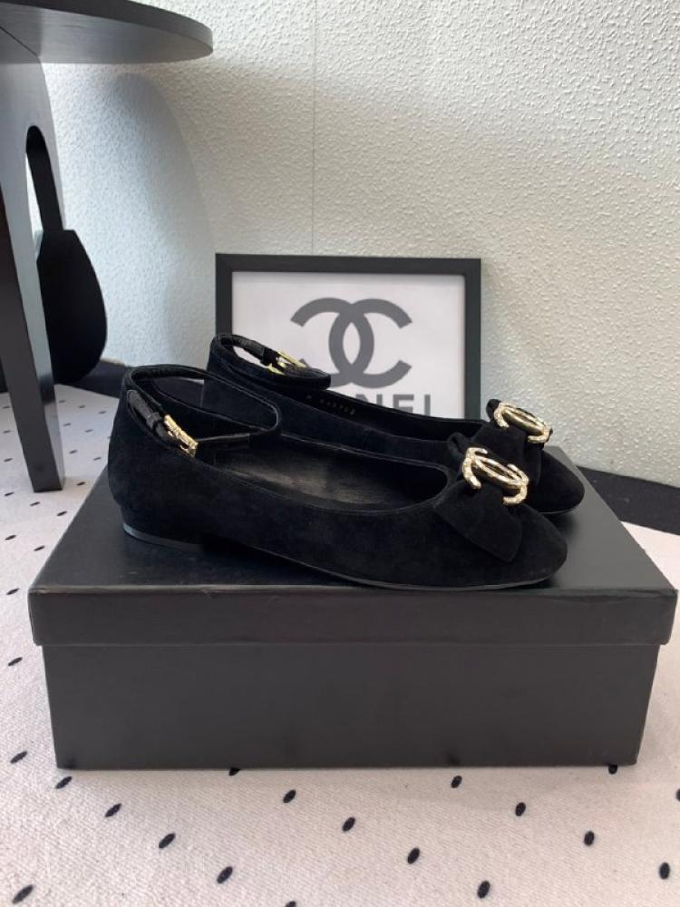 حذاء هيرمس ٢٠٢٥  برايانا 234078