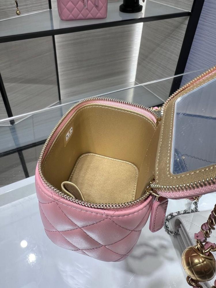 شنط شانيل برايانا  208112