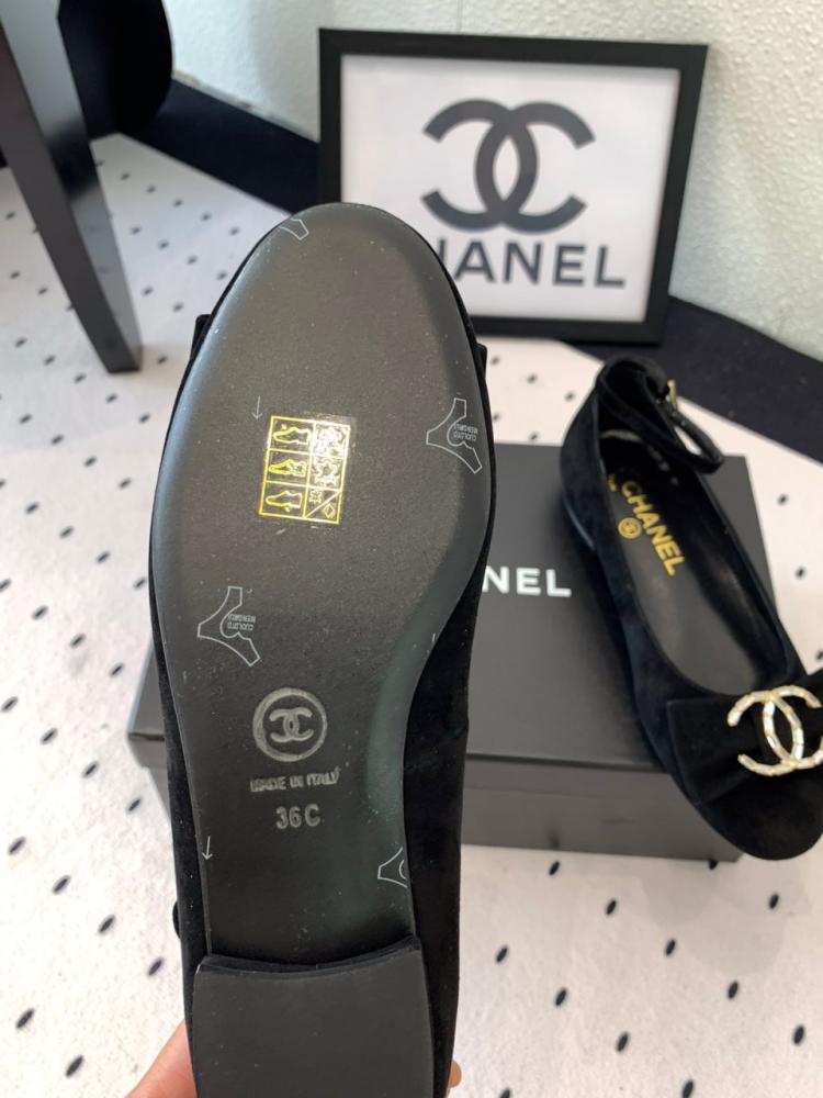 حذاء هيرمس ٢٠٢٥  برايانا 234078