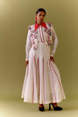 فستان هندي ناعم