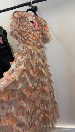 D8 تسليم فوري