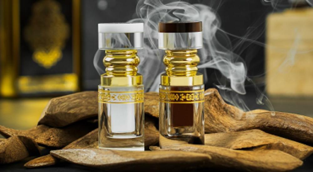 الفرق بين دهن العود والمسك