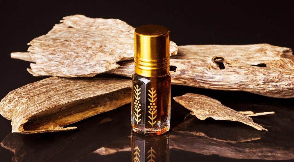 دهن العود الاصلي