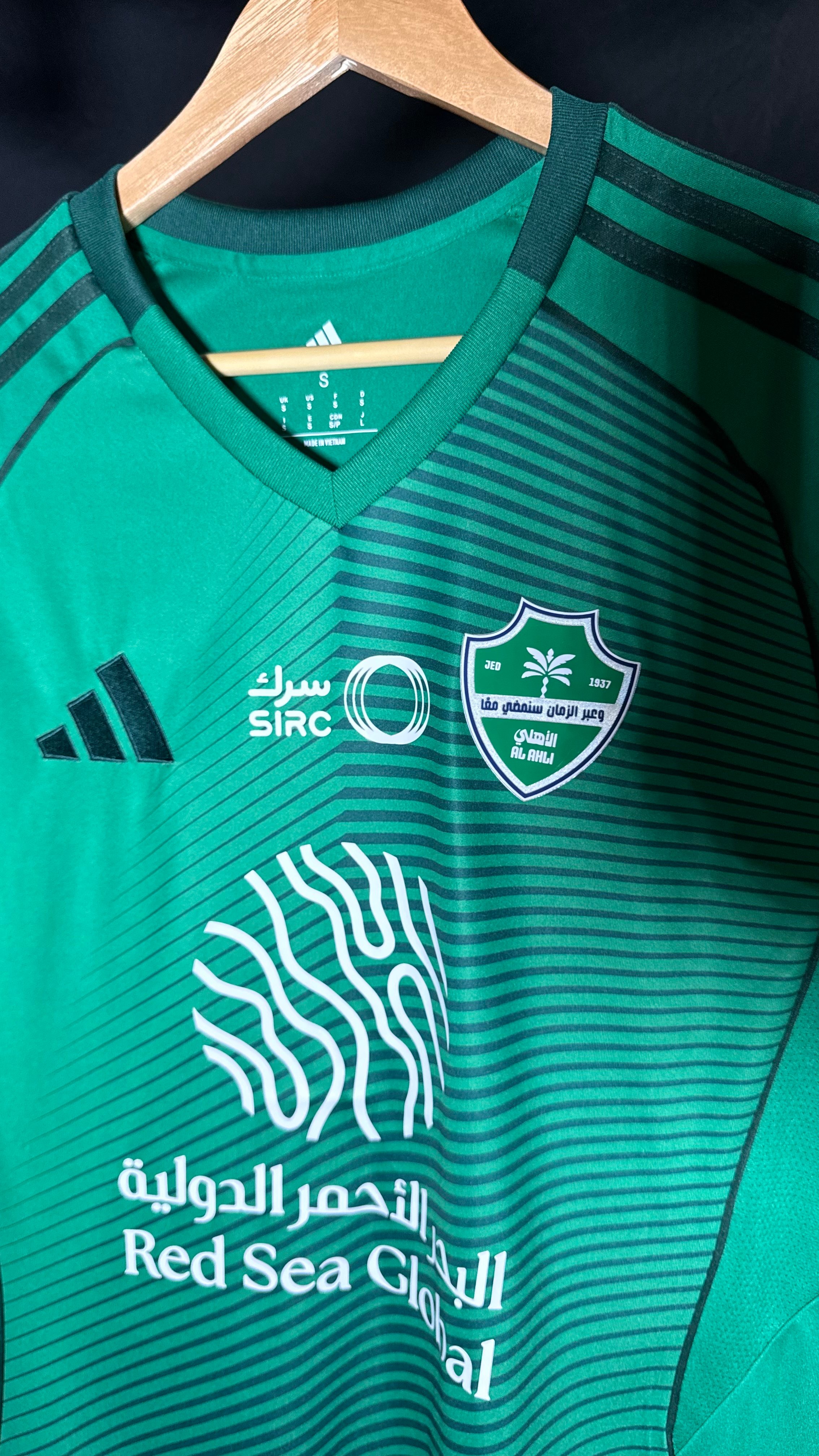 تيشيرت نادي الاهلي الاساسي 25/26