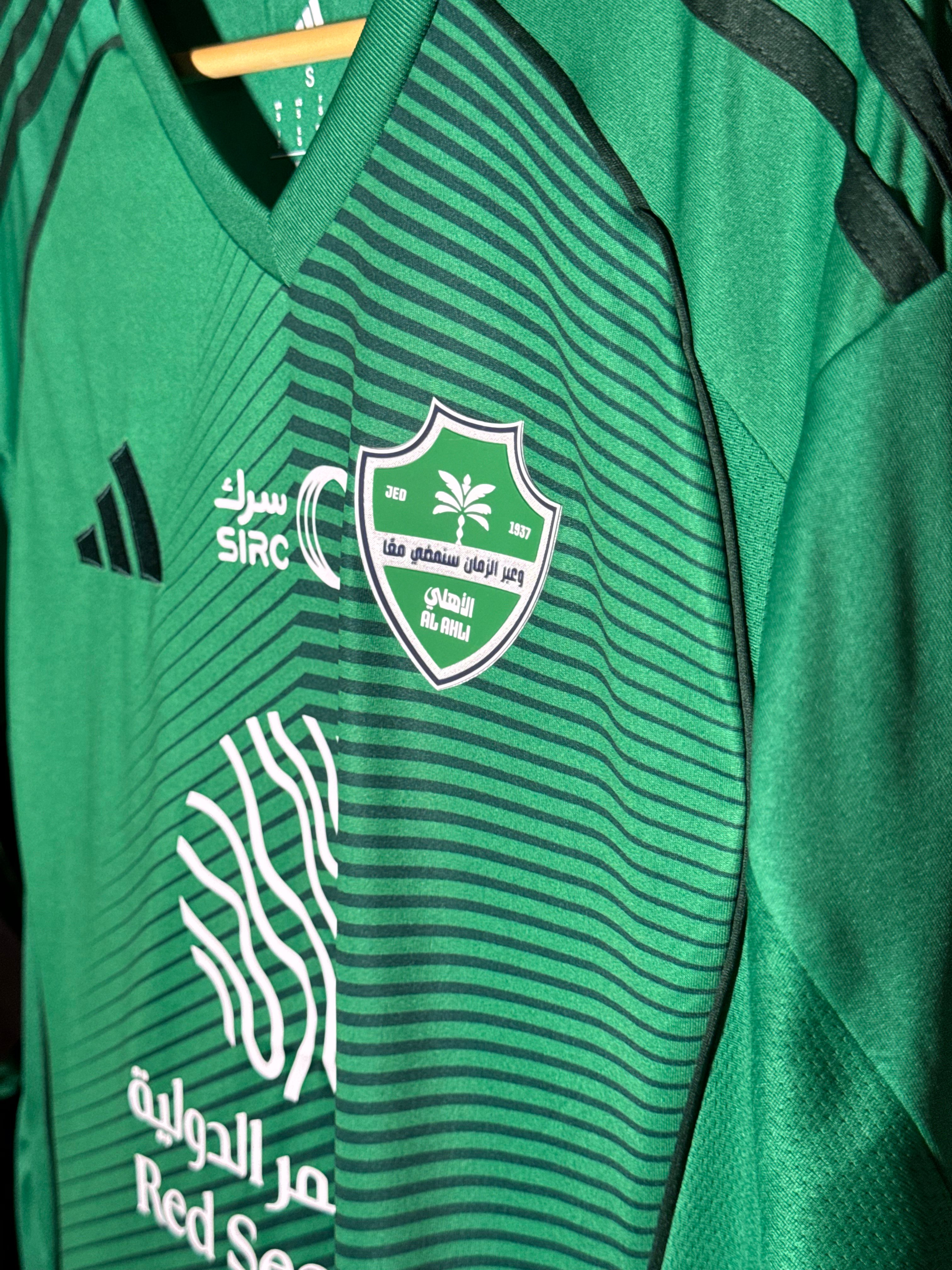 تيشيرت نادي الاهلي الاساسي 25/26