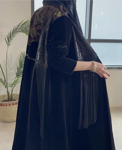 قماش شامواه واقف مع تدخيلة جلد وهدب - قصة A