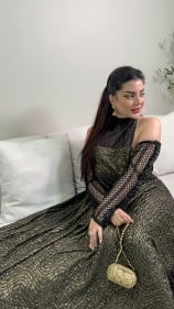 جلابيّـه قماش ستريتش ثقيل ع تدخيله شبك.