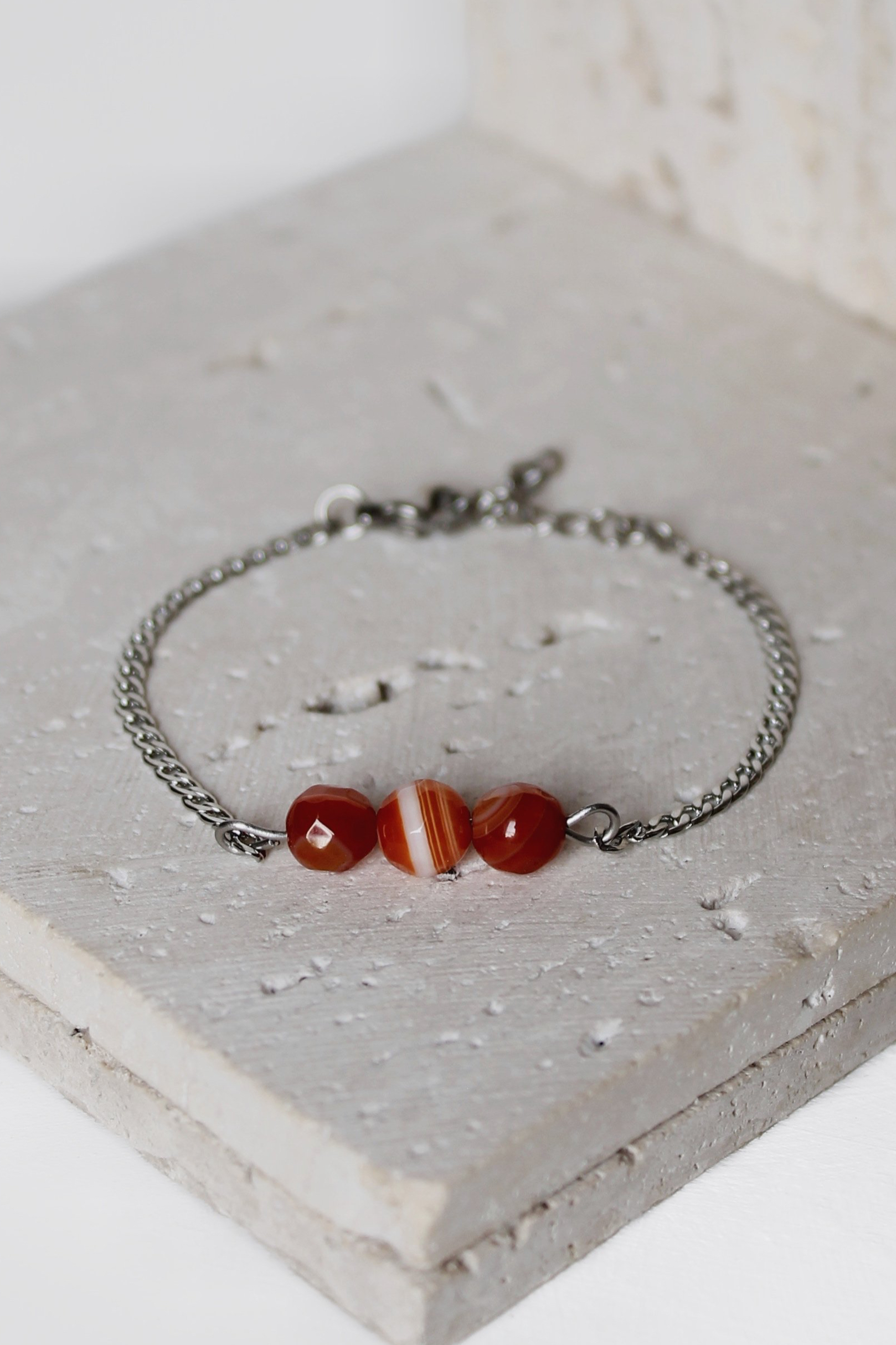 سوار حجر العقيق البرتقالي الثلاثي