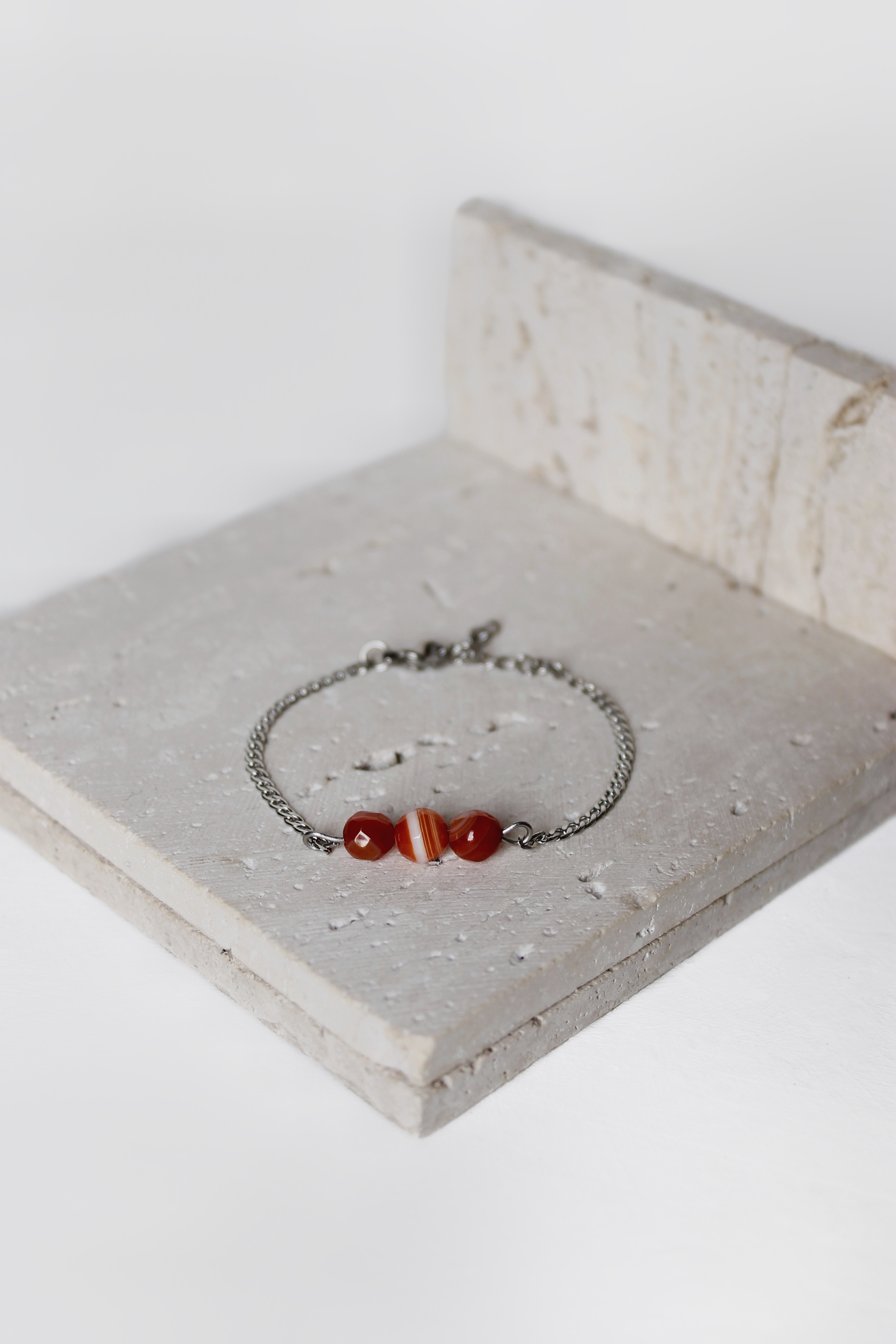 سوار حجر العقيق البرتقالي الثلاثي