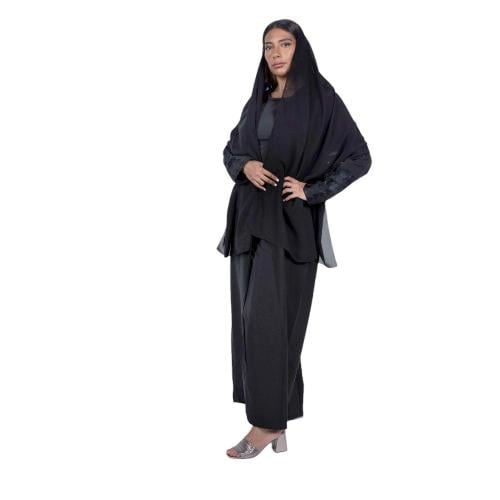 عباية نسائية بتطريز قلوب على الكم مع طرحة O O