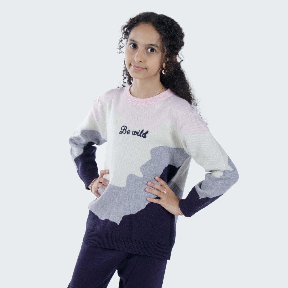 أسود