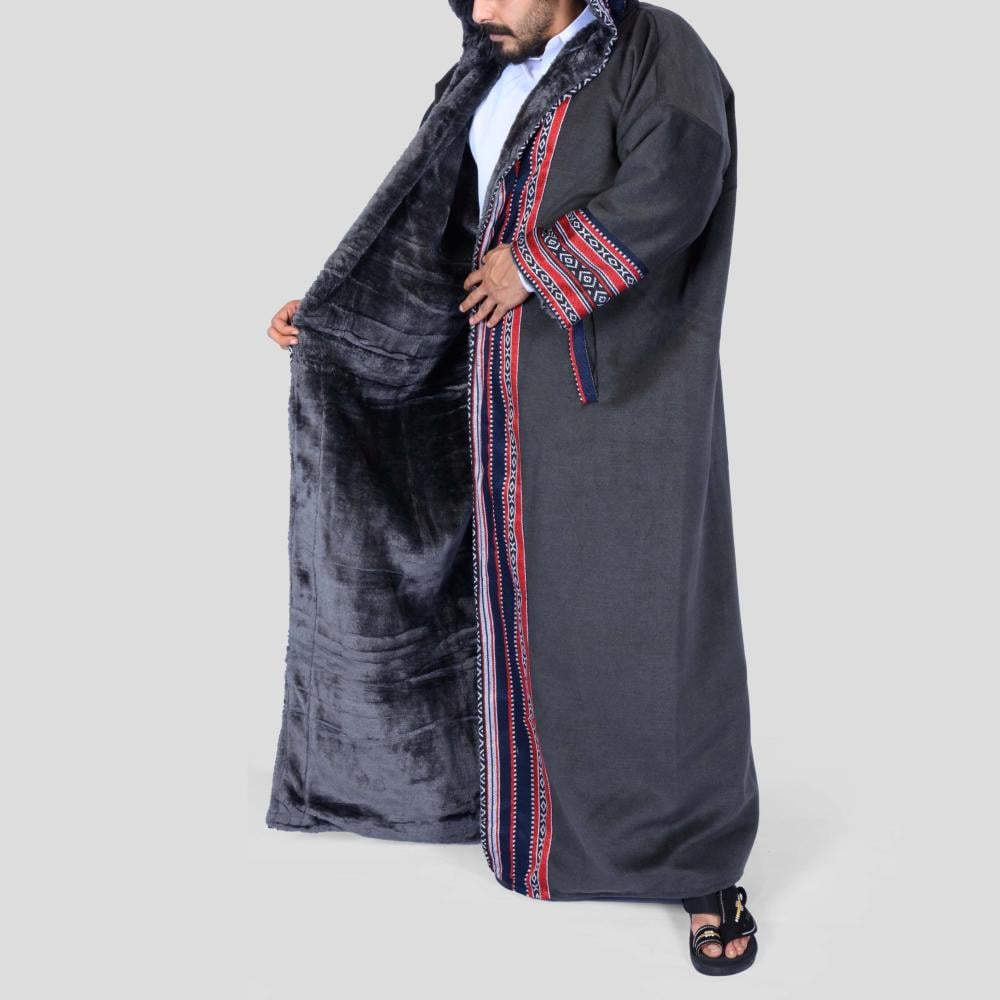 رمادي غامق