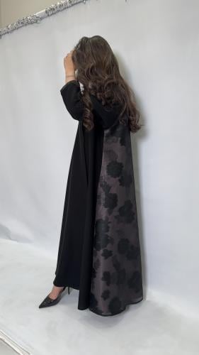 عباية ورد