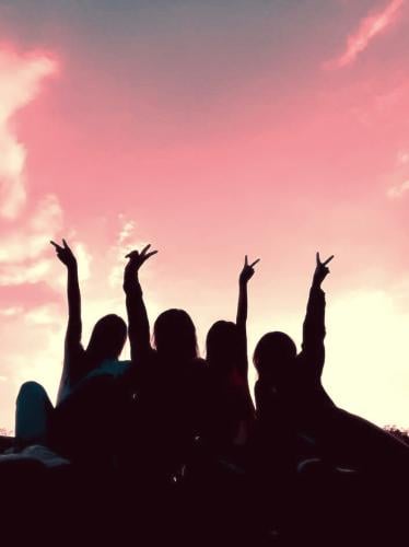 كورس صديقات خاص