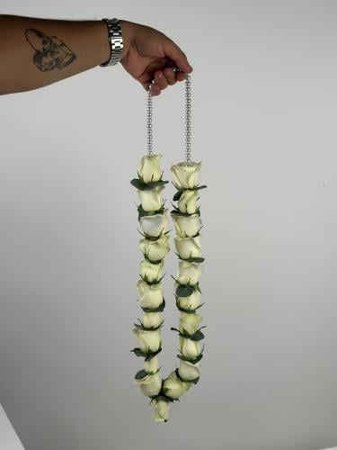 عقد تخرج طبيعي