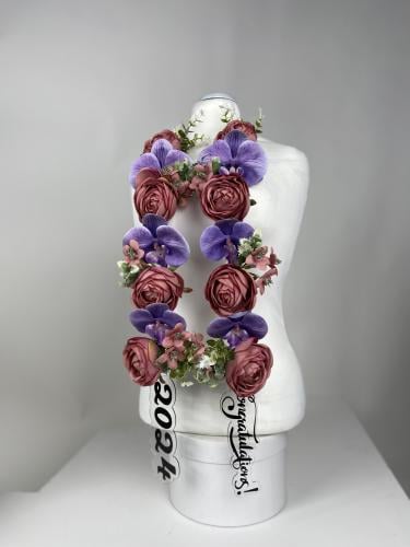 عقد تخرج صناعي