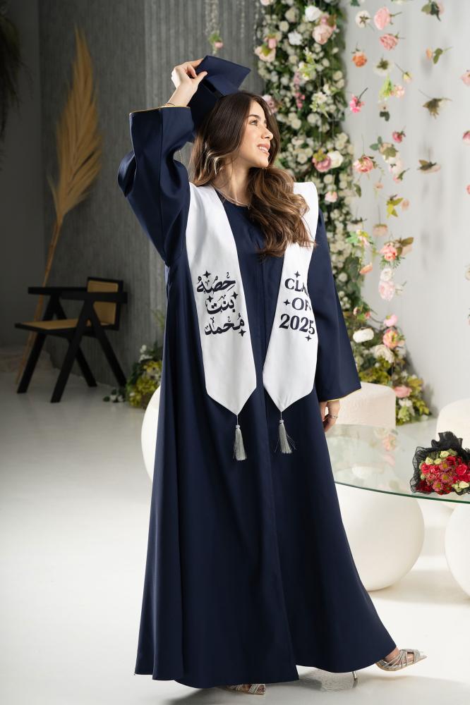 عبايات تخرج كحلي