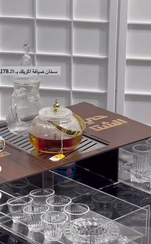 لضيافة شتوية مميزة سخان شتوي اكريللك مع خشب مع ٦ ف...