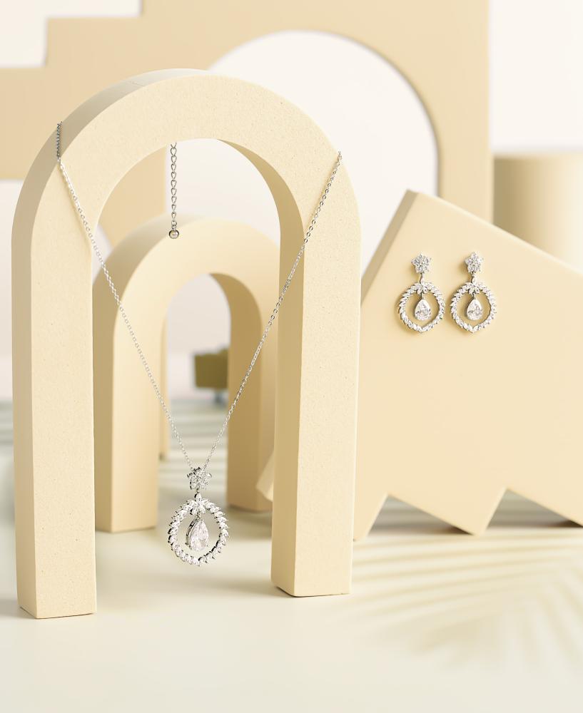 نصف طقم من متجر اكسترا أوردنري - Extra Ordinary