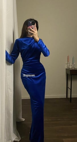 AV Dress 049